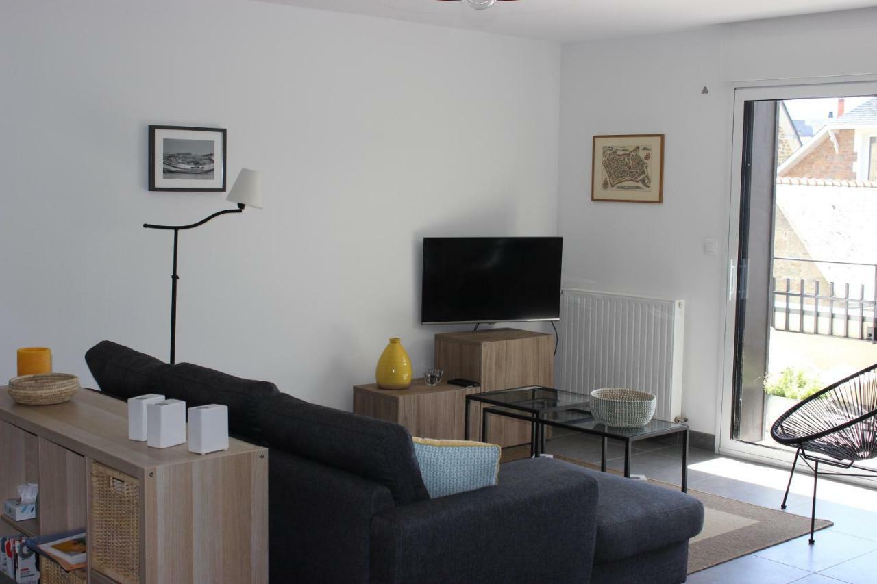 Kerschutz Apartment Сен Мало Екстериор снимка